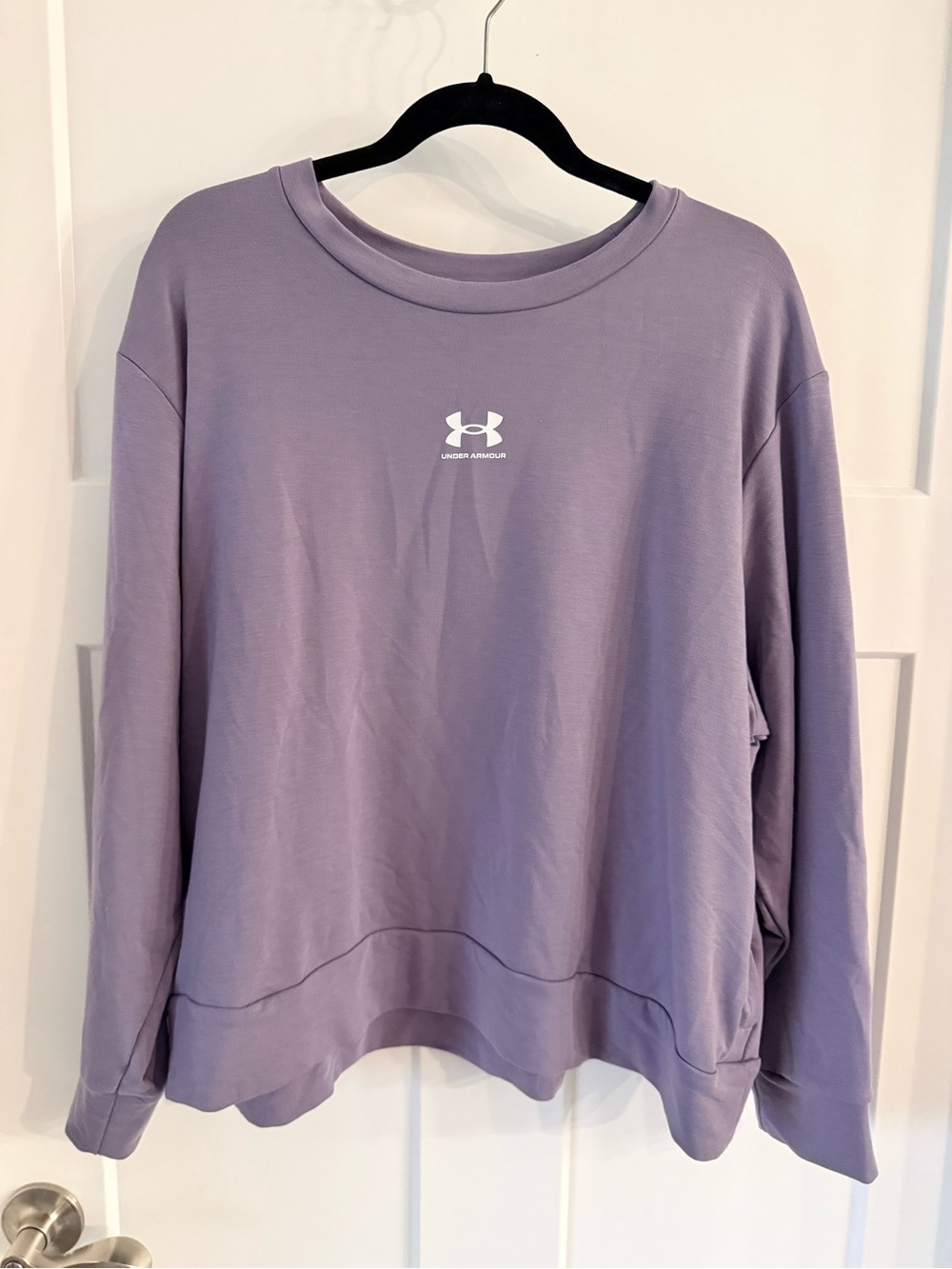 Under Armour Women's Lavender Crewneck Sweatshirt Size 1x